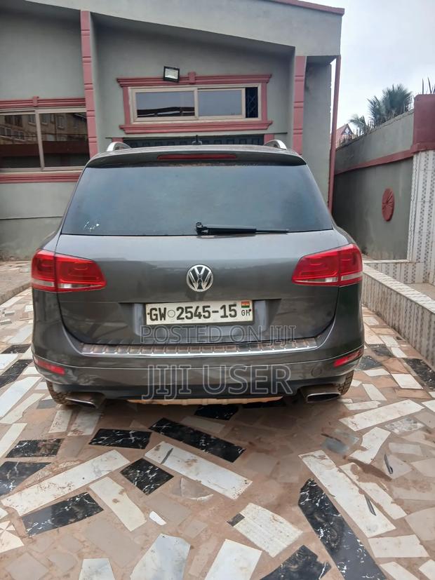 Volkswagen Touareg 2014 Brown
