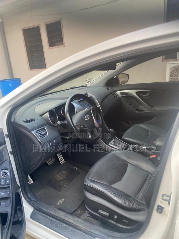 Hyundai Elantra GLS 2012 White