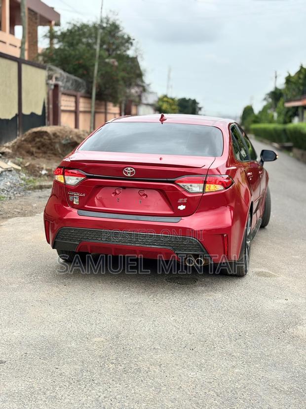 Toyota Corolla SE 2020 Red