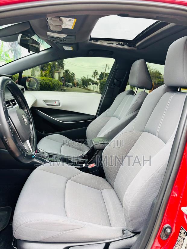 Toyota Corolla SE 2020 Red