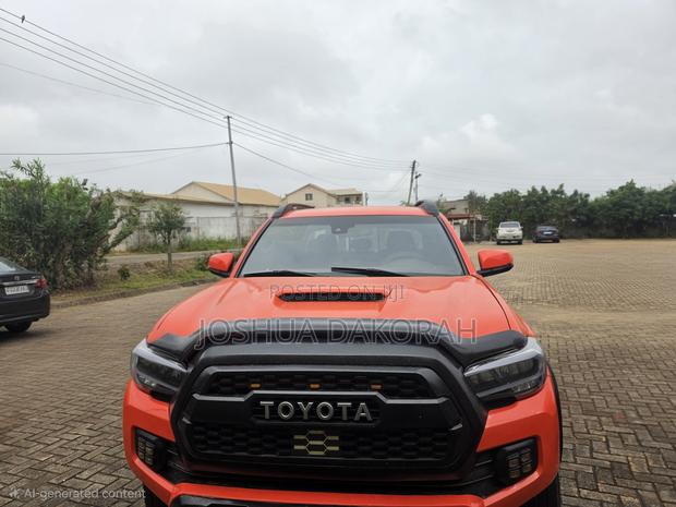 Toyota Tacoma 2020 Orange