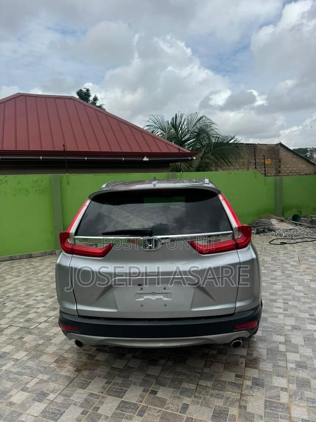 Honda CR-V Touring 4dr SUV (1.5L 4cyl CVT) 2017
