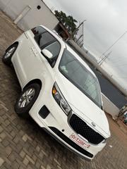 Kia Sedona 2018 White for sale