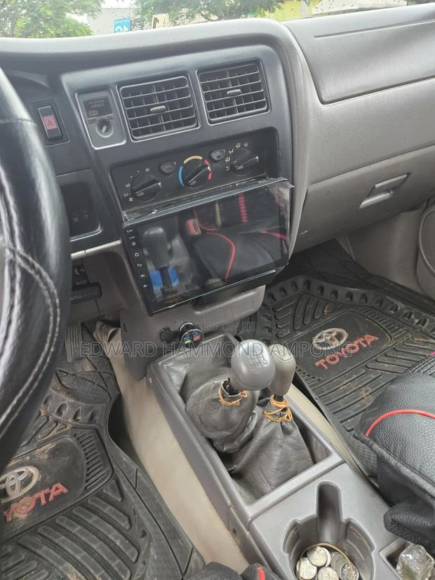 Toyota Tacoma Base 4x4 Xtracab 121.9 in. WB 2003 Red
