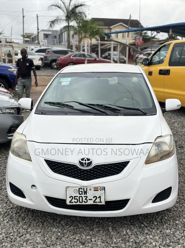Toyota Belta 2012 White