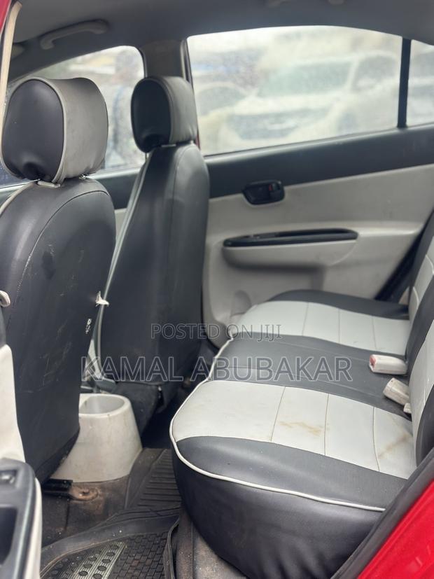 Hyundai Accent 2010 Red