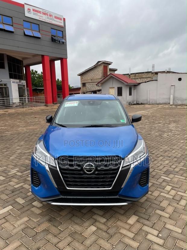 Nissan Kicks 2021 Blue