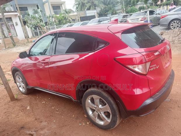 Honda HR-V 4dr SUV (1.5L 4cyl CVT) 2016 Red
