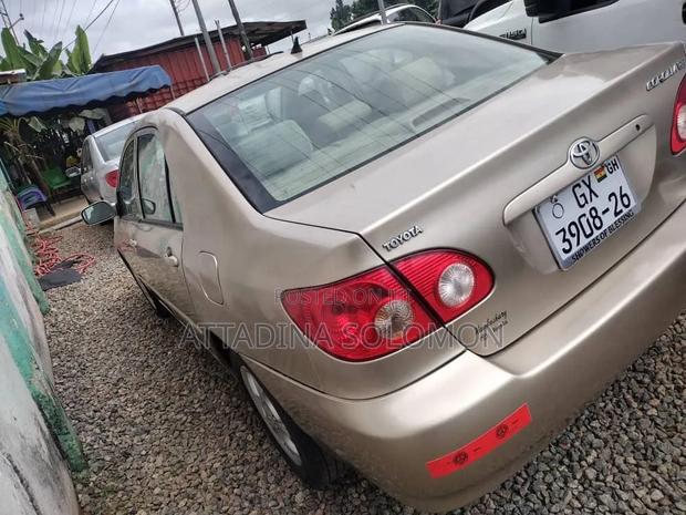 Toyota Corolla 2006 Beige