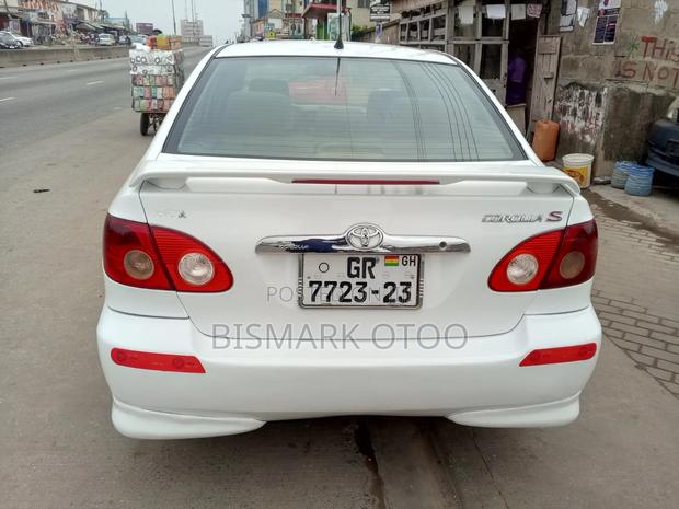 Toyota Corolla 2008 White