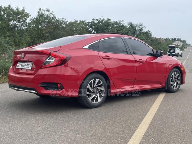 Honda Civic 2020 Red