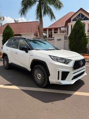 Toyota RAV4 XLE AWD 2019 White for sale