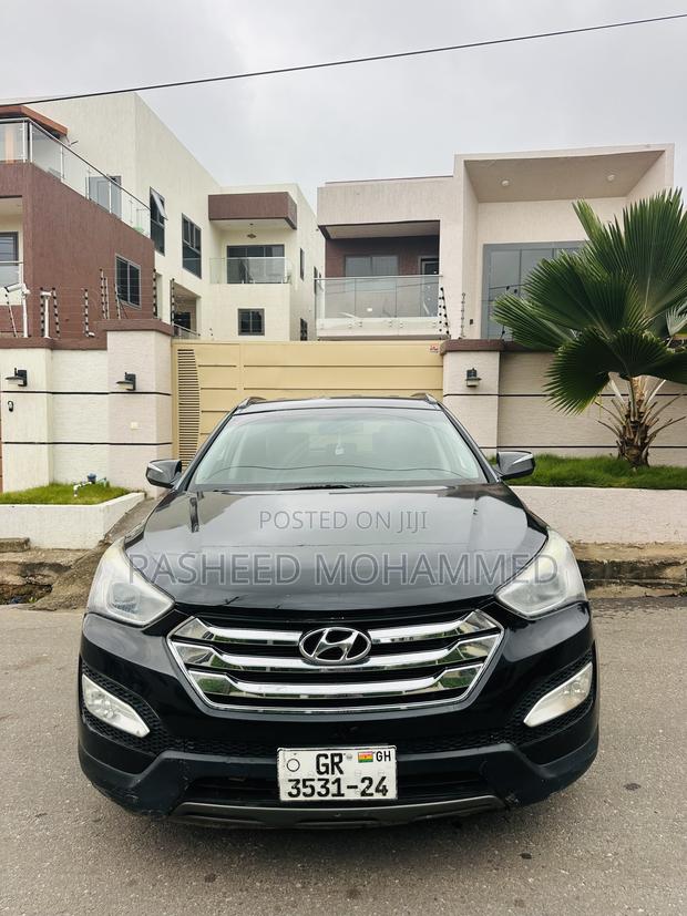 Hyundai Santa Fe 2015 Black