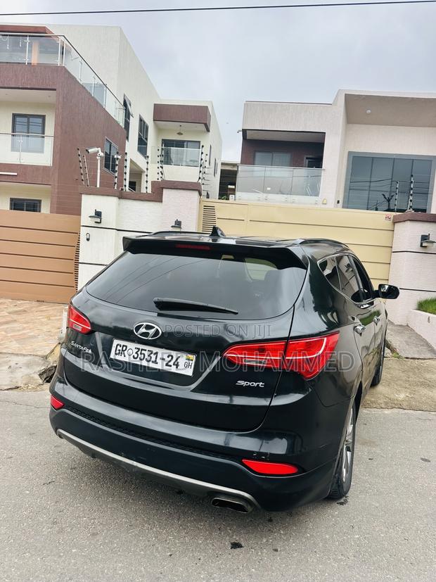 Hyundai Santa Fe 2015 Black
