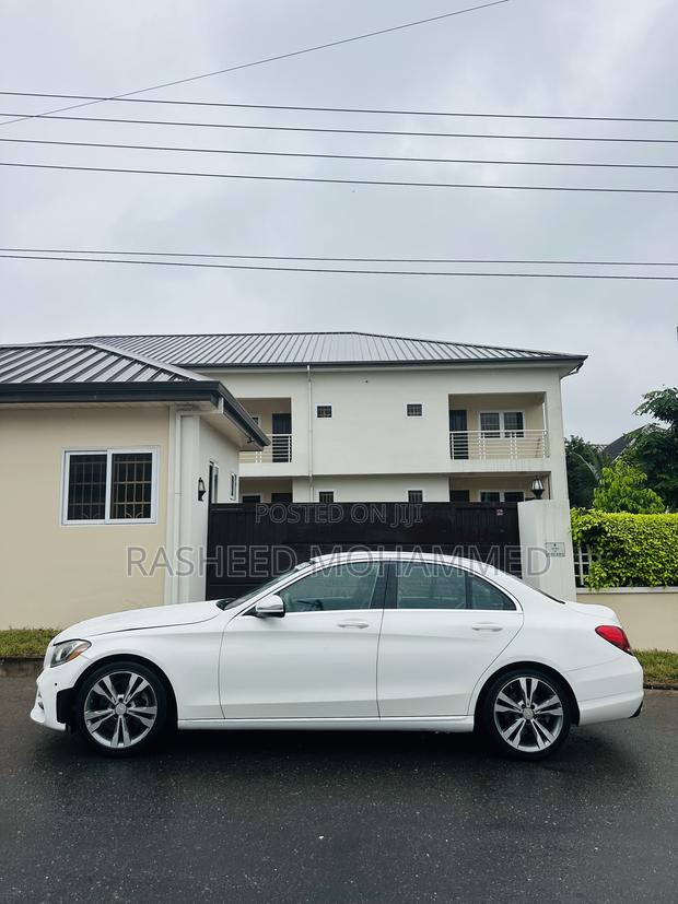 Mercedes-Benz C300 Sport 4Matic Sedan AWD (2.0L 4cyll 7A) 2016 White