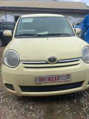 Toyota Sienta 1.5 AWD 2012 Yellow for sale