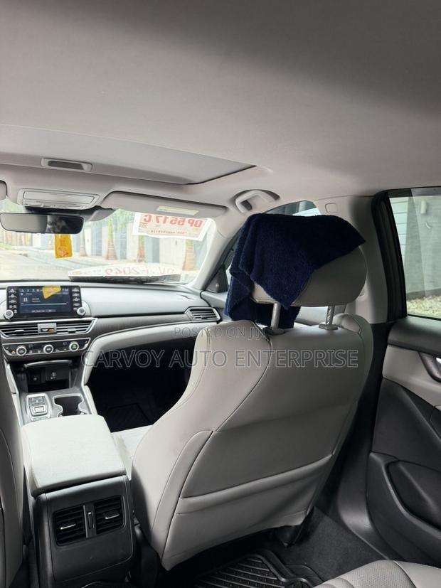 Honda Accord EX-L (2.0L 4cyl Turbo 10A) 2019 Gray