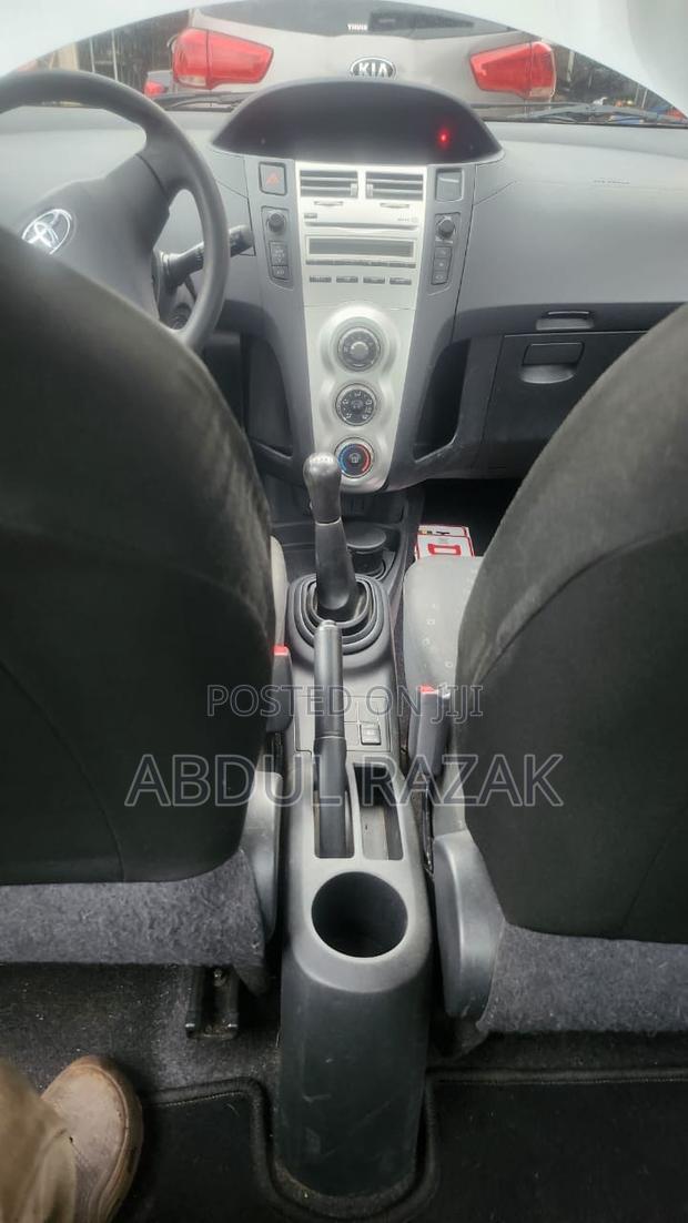 Toyota Yaris 2008 Silver