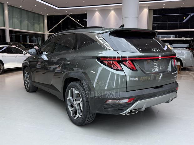 Hyundai Tucson 2022 Gray