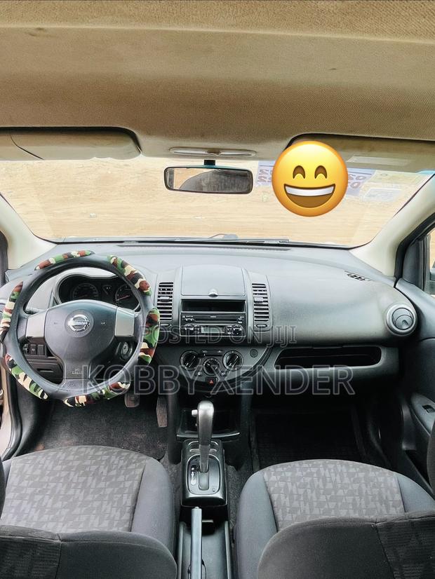 Nissan Note 2010 Silver