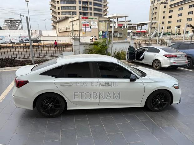 Honda Civic 2025 White