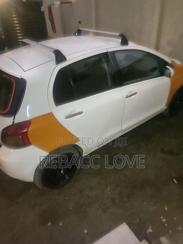 Toyota Yaris 2016 White