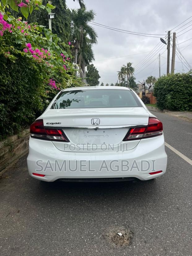 Honda Civic EX-L 4dr Sedan (1.8L 4cyl CVT) 2015 White