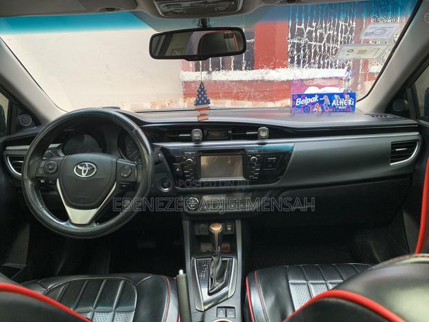 Toyota Corolla S Plus 4dr Sedan (1.8L 4cyl CVT) 2015 Gray