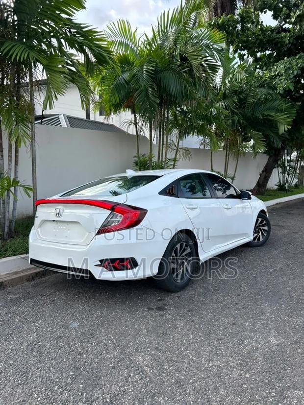 Honda Civic EX 4dr Sedan (2.0L 4cyl) 2017 White