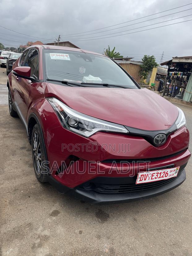 Toyota C-HR 2019 Red