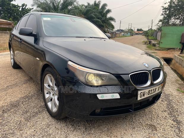 BMW 530i 2002 Black