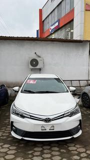 Toyota Corolla Altis 2017 White for sale