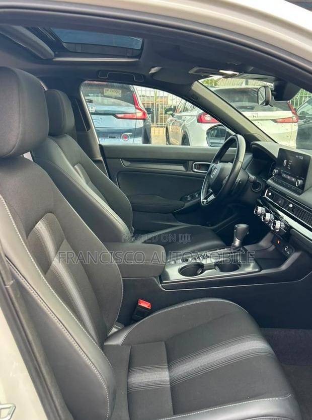 Honda Civic Sport CVT 2024 White