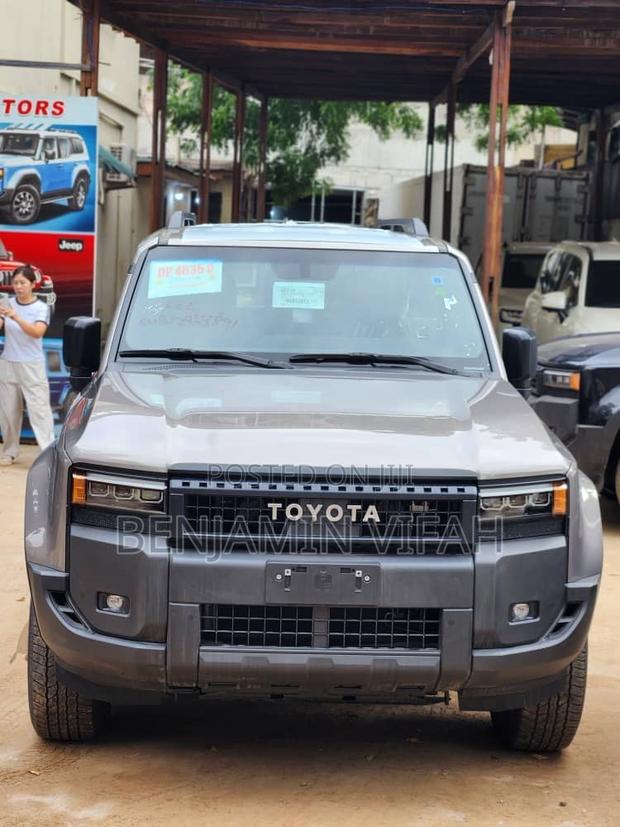 New Toyota Land Cruiser Prado 2024 Gray