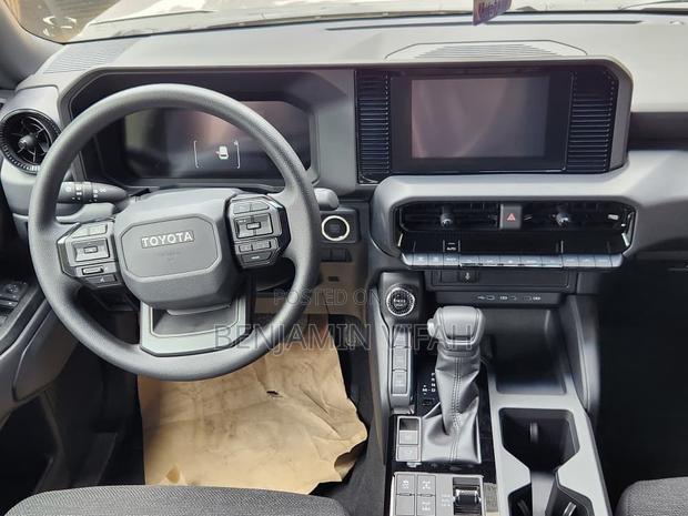 New Toyota Land Cruiser Prado 2024 Gray