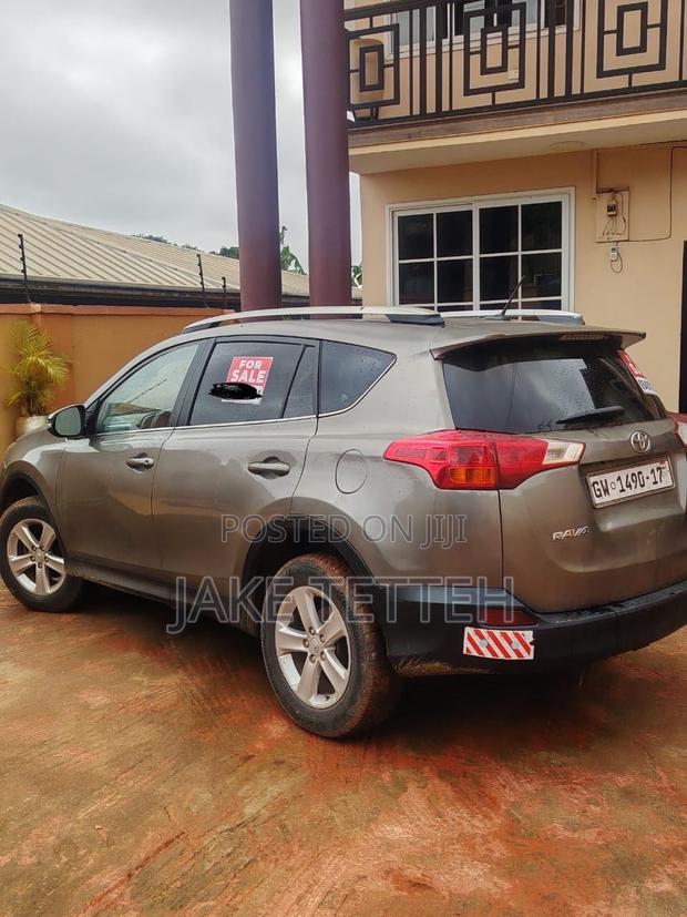 Toyota RAV4 2014 Gray