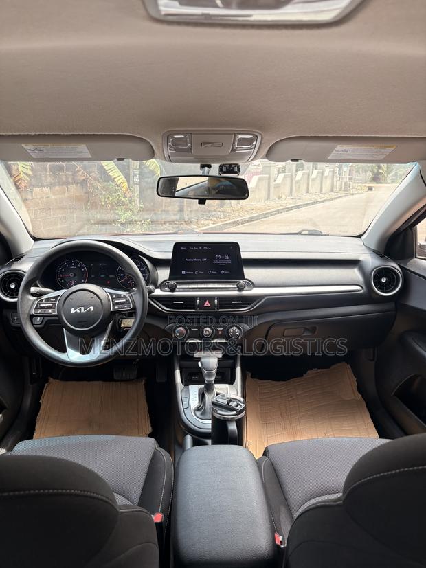 Kia Forte LX 2023 Red