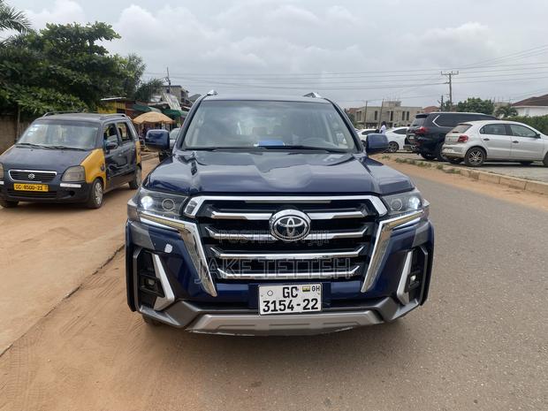 Toyota Land Cruiser 2014 Blue