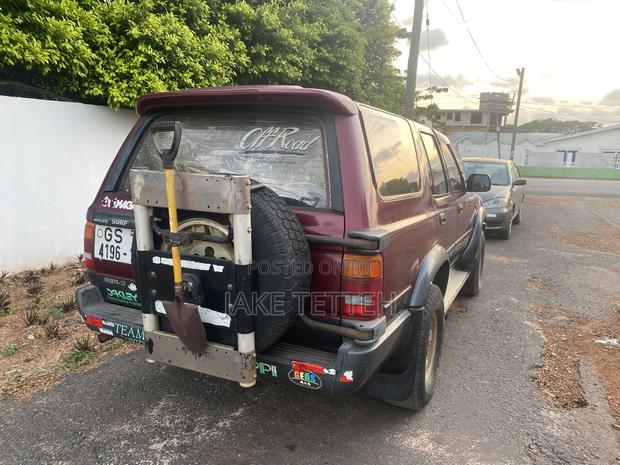 Toyota Hilux Surf 1992 Brown