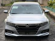 Honda Accord Touring 2018 White for sale