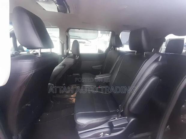 Toyota Voxy 2015 Black