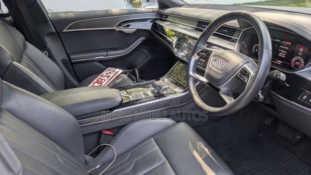 Audi A8 L 55 2022 Silver
