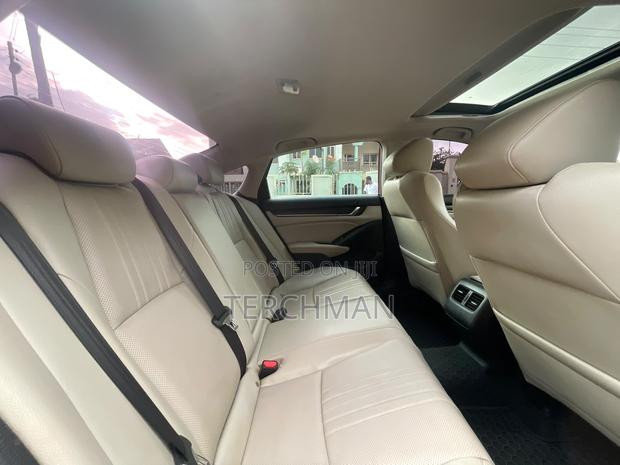 Mercedes-Benz C300 2011 White