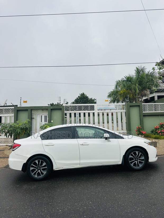 Honda Civic EX-L 4dr Sedan (1.8L 4cyl CVT) 2015 White