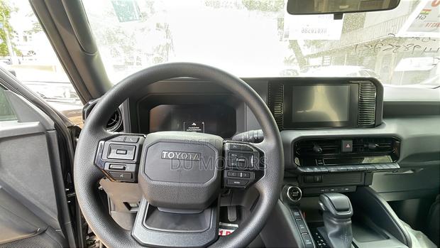 New Toyota Land Cruiser Prado 2.8 2024 Black