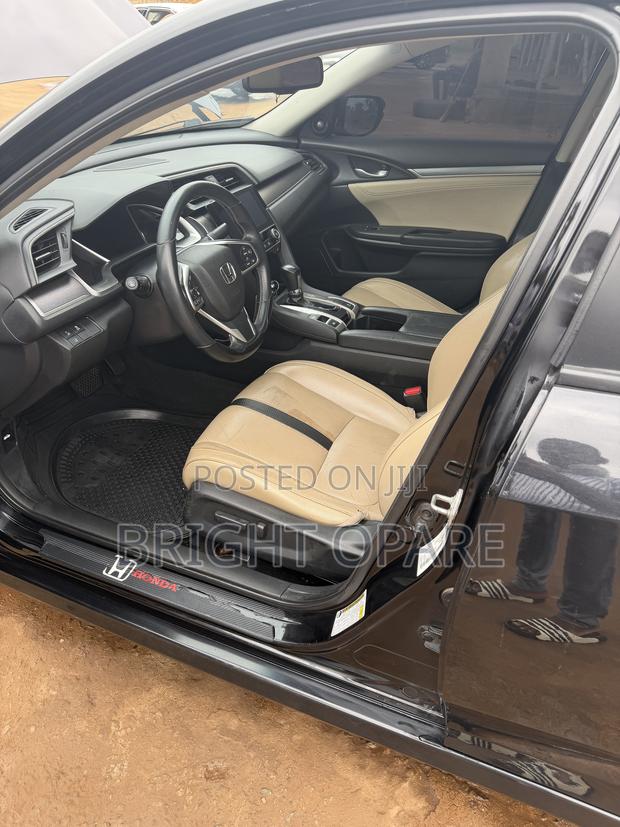Honda Civic Touring Sedan 2018 Black