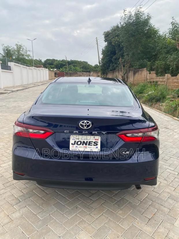 Toyota Camry 2022 Blue