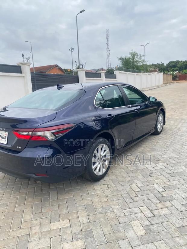 Toyota Camry 2022 Blue
