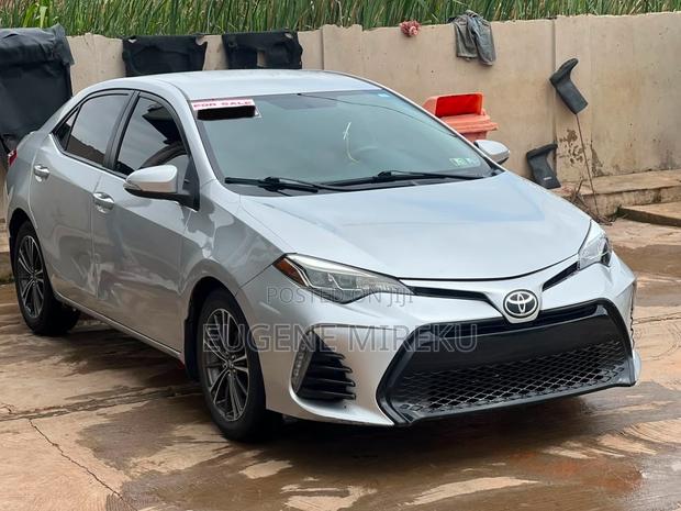 Toyota Corolla 2016 Silver