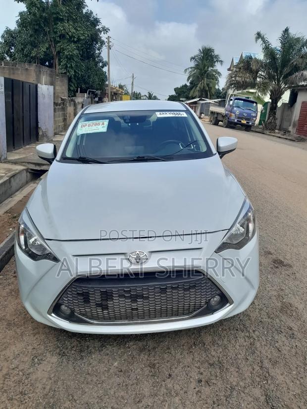 Toyota Yaris iA 1.5 FWD 2019 Gray